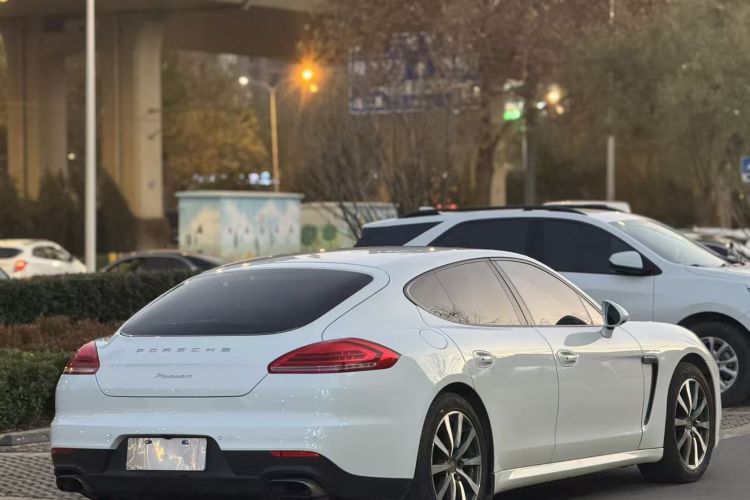 保时捷 2014款 Panamera 3.0T车身外观6006