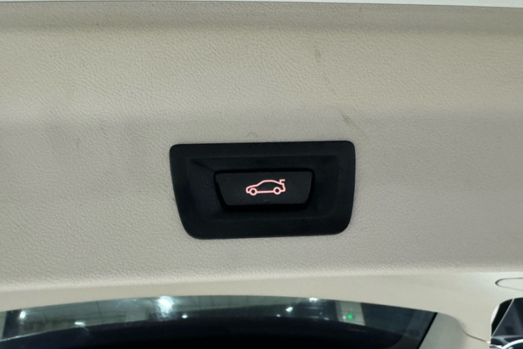 宝马X3 2018款 xDrive25i M运动套装 国V中控内饰7014