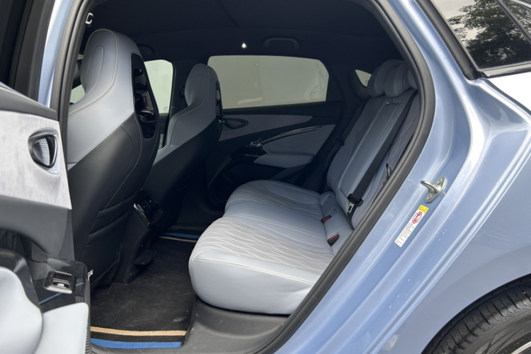 比亚迪 海豹 2023款 冠军版 550km 尊贵型中控内饰7003