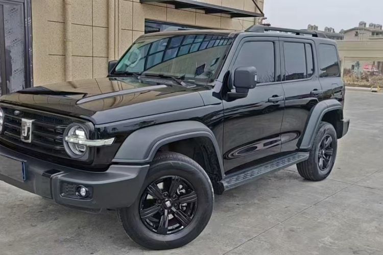 坦克300 2023款 越野版 2.0T 征服者车身外观6005