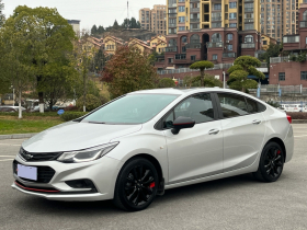 雪佛兰 科鲁兹 2018款 Redline 330T 双离合领锋版