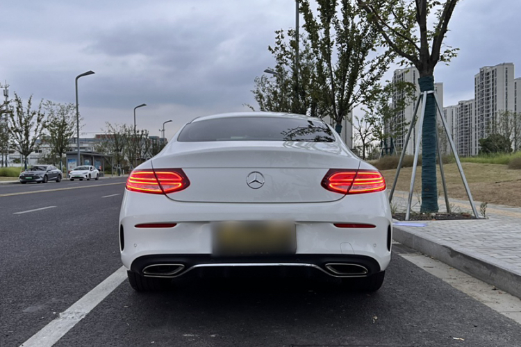 奔驰C级(进口) 2020款 C 260 轿跑车车身外观6005