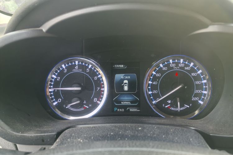 长安CS95 2017款 2.0T 两驱智途版中控内饰15