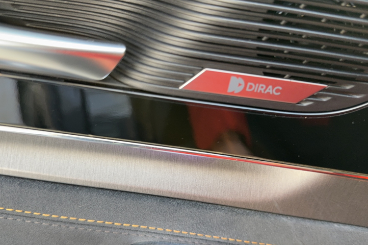 比亚迪 唐新能源 2021款 DM-i 112KM 尊荣型局部细节9001