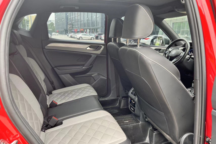 大众 探岳X 2023款 330TSI 两驱旗舰智慧版中控内饰7004