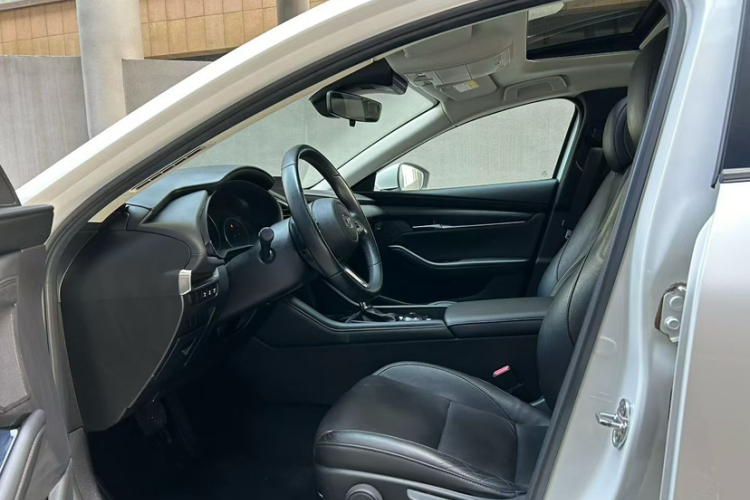 马自达3 昂克赛拉 2020款 2.0L 自动质炫版中控内饰7002