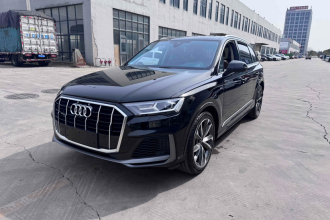 奥迪Q7 2022款 55 TFSI quattro S line运动型