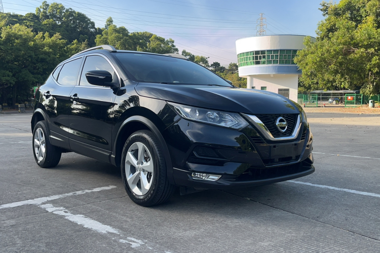 日产 逍客 2019款 2.0L CVT智享版车身外观6002