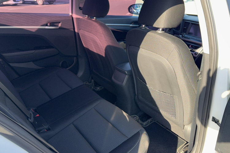 现代 领动 2016款 1.6L 自动智炫·精英型中控内饰7007