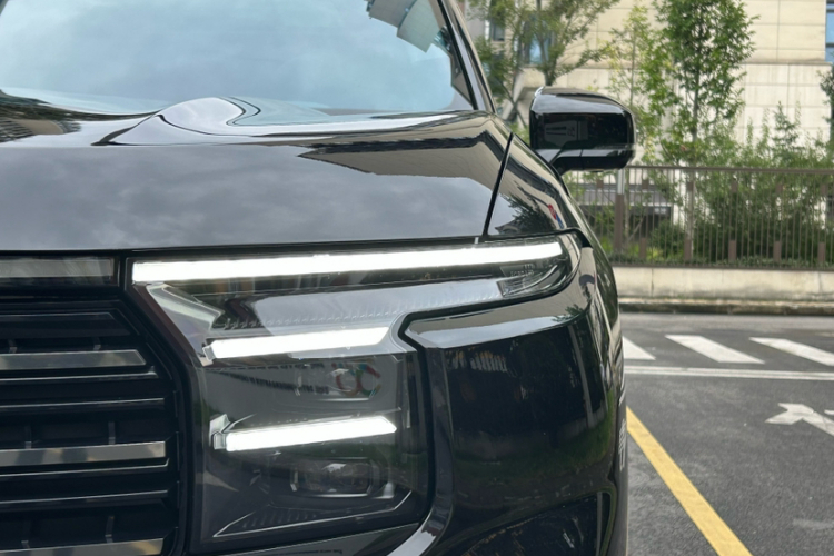 福特 2023款 锐界L 2.0T EcoBoost E混动四驱七座至尊型车身外观6001