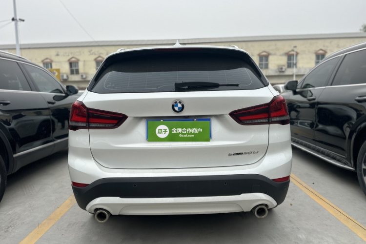 宝马X1 2021款 sDrive20Li 时尚型车身外观6003