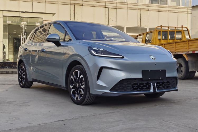 名爵 MG4 EV 2026款 437 自由版车身外观6002