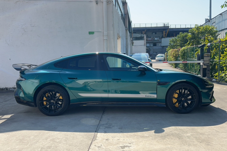 小米汽车 小米SU7 Ultra 2025款 Ultra车身外观6003