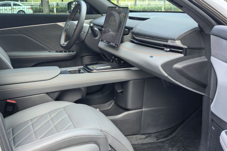 深蓝汽车 深蓝S05 2024款 510Plus纯电版中控内饰7002