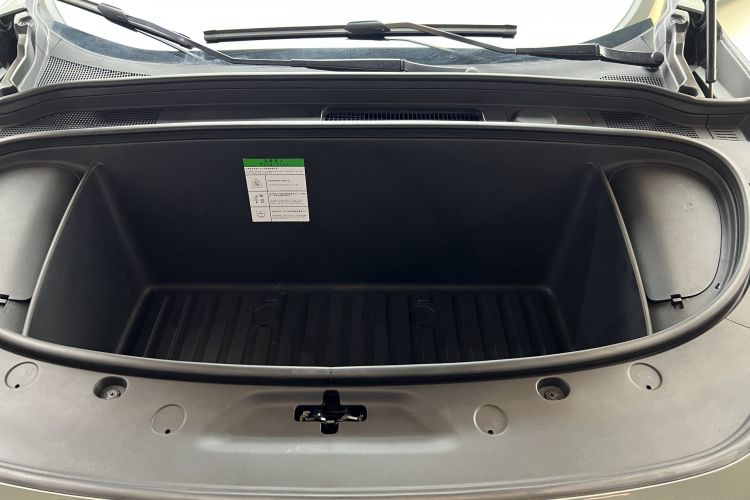 长安启源E07 2025款 纯电 四驱 90kWh Ultra高性能版中控内饰7005