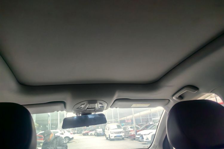 五菱汽车 五菱凯捷 2020款 1.5T CVT旗舰型局部细节9005