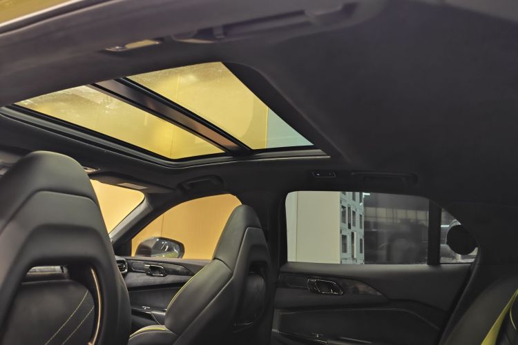 领克03 2021款 03+ 2.0TD 自动驭风版中控内饰7010