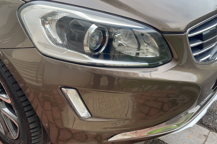 沃尔沃XC60 2017款 T5 AWD 智远升级版局部细节9008