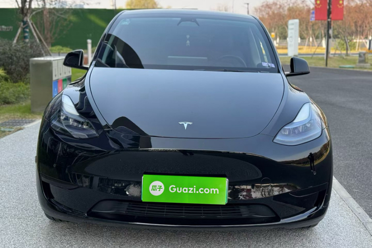 特斯拉 Model Y 2022款 改款 后轮驱动版车身外观6004