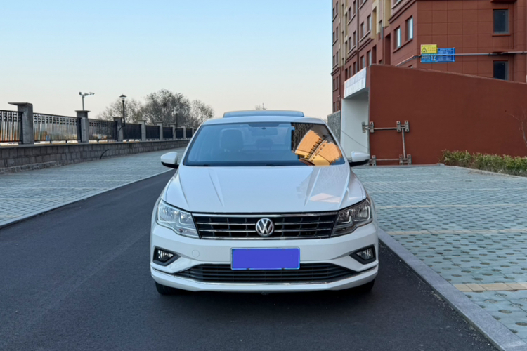 大众 捷达 2017款 1.5L 自动舒适型车身外观6006