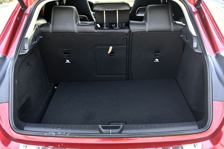 奔驰GLA 2017款 GLA 200 时尚型局部细节23