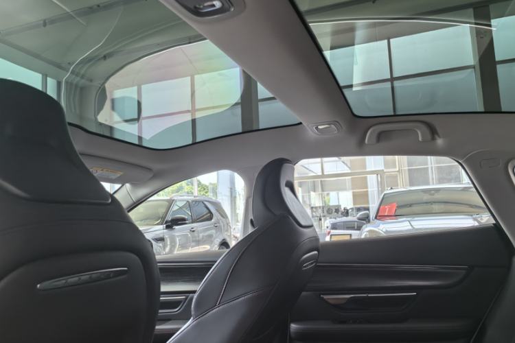 小鹏P7 2020款 586N中控内饰7005