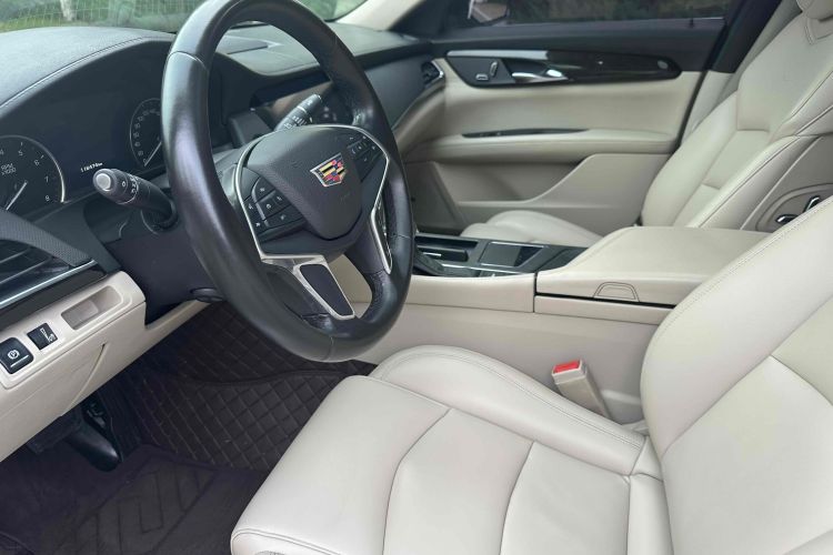 凯迪拉克CT6 2016款 28T 时尚型中控内饰7005