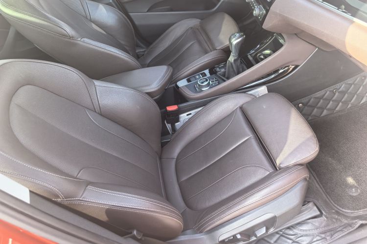 宝马X1 2018款 xDrive20Li 尊享型局部细节41