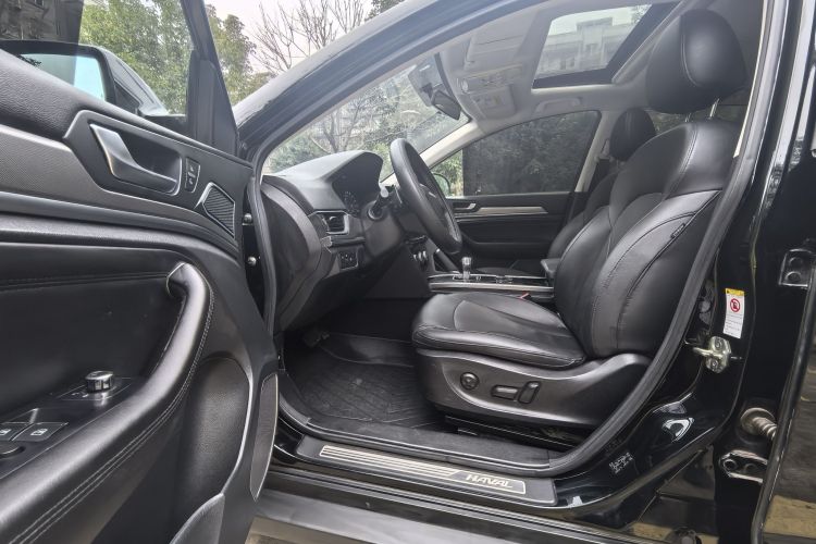 哈弗H6 2018款 蓝标 运动版 1.5T 自动两驱精英型中控内饰7009