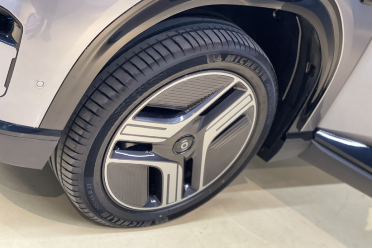 长安启源E07 2026款 纯电 四驱 90kWh 大成版车身外观6005