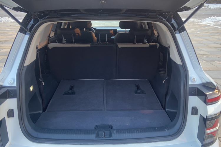 宝骏RM-5 2019款 1.5T CVT 24小时在线豪华型 7座局部细节23