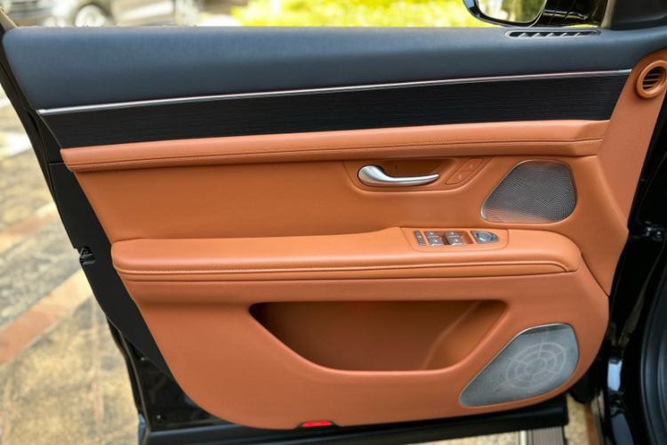 鸿蒙智行 问界M7 2024款 1.5T 智驾四驱Ultra版 5座中控内饰7003