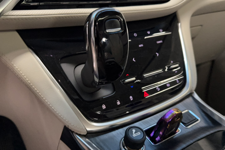 别克GL8 2023款 ES陆尊 舒适型局部细节18