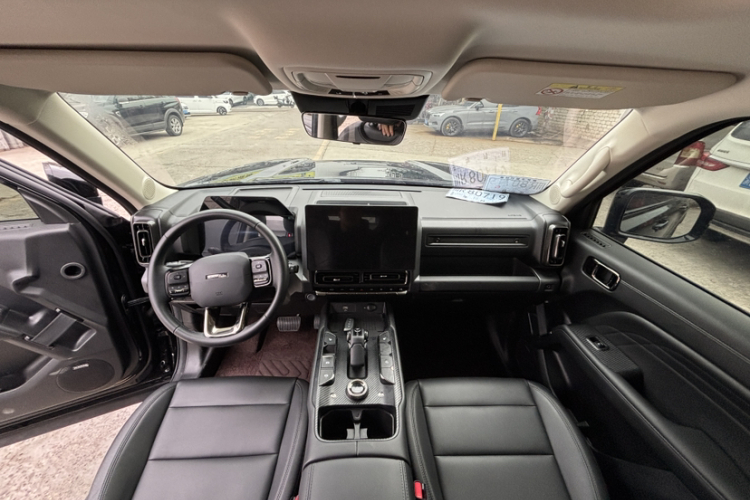 哈弗猛龙新能源 2023款 Hi4 102 探索版中控内饰7004