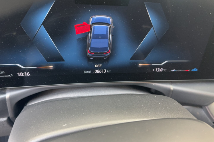 宝马3系 2024款 325Li M运动套装中控内饰15