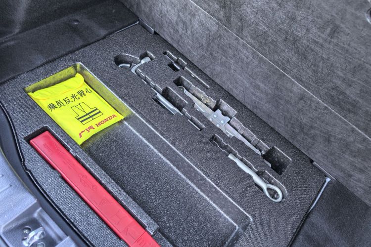 本田 飞度 2023款 1.5L CVT潮享版中控内饰7012