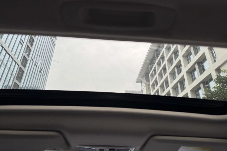 三菱 欧蓝德 2018款 2.4L 四驱精英版 5座中控内饰7006