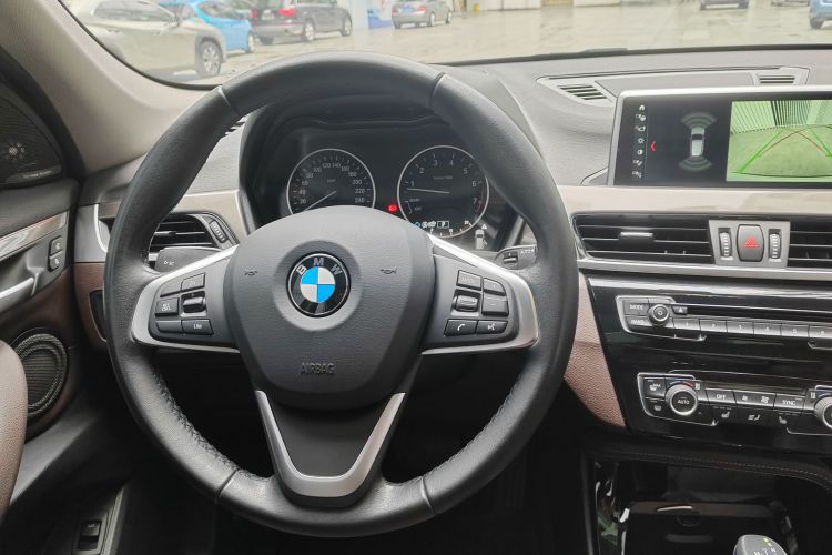 宝马X1 2018款 xDrive20Li 豪华型中控内饰7002