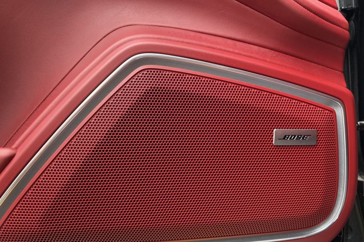 保时捷 2023款 Panamera 行政加长铂金版 2.9T局部细节9003