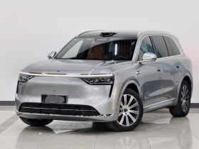 鸿蒙智行 问界M8 2025款 增程 Max+版 53.4kWh 5座版