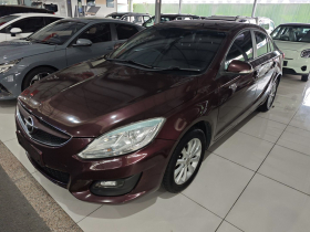 海马M6 2015款 1.5T CVT豪华型