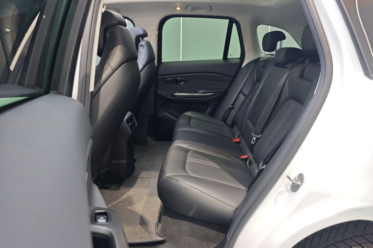 蔚来ES6 2020款 420KM 运动版中控内饰7004