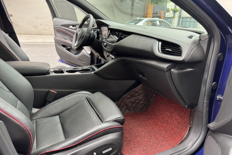 别克 君威 2020款 GS 28T 精英型中控内饰7005