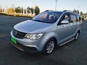 宝骏730 2014款 1.5L 手动标准型 7座