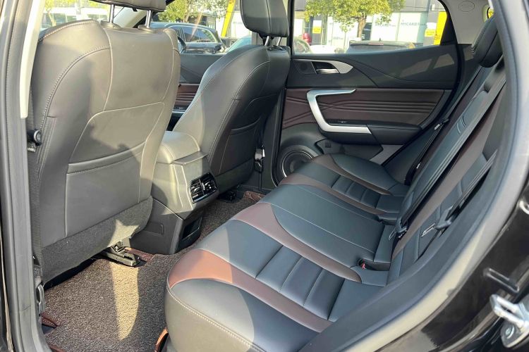 魏牌 VV5 2020款 1.5T 两驱智先锋中控内饰7004