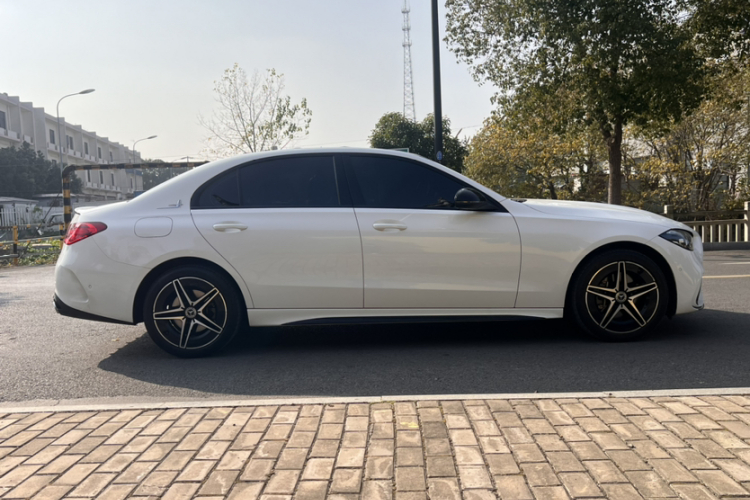 奔驰C级 2024款 C 260 L 皓夜运动版车身外观6001