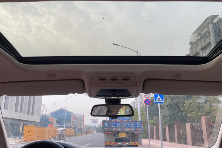 宝马5系 2014款 525Li 领先型局部细节22