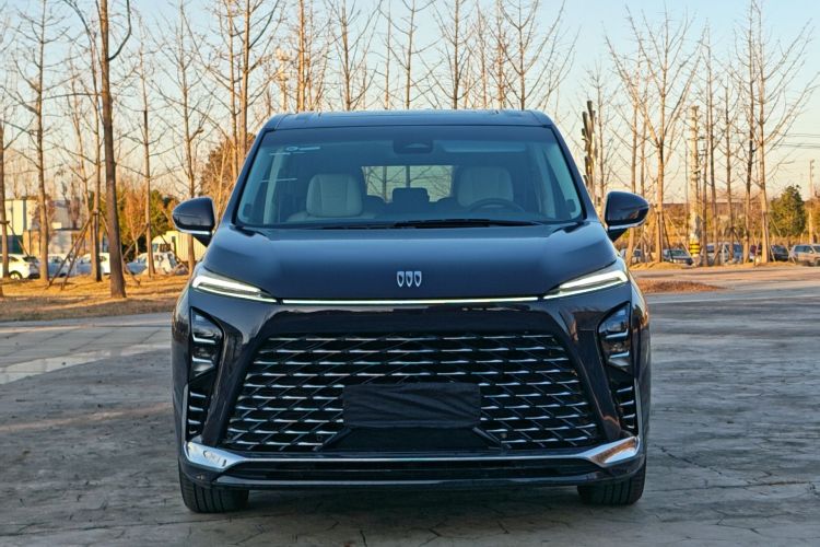 别克GL8新能源 2026款 陆尊 奢享版车身外观6001