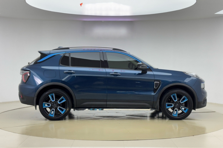 领克01 2017款 2.0T 两驱耀Pro版车身外观6003