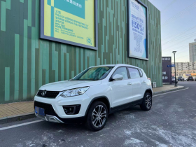 北京汽车 绅宝X35 2016款 1.5L 自动豪华版